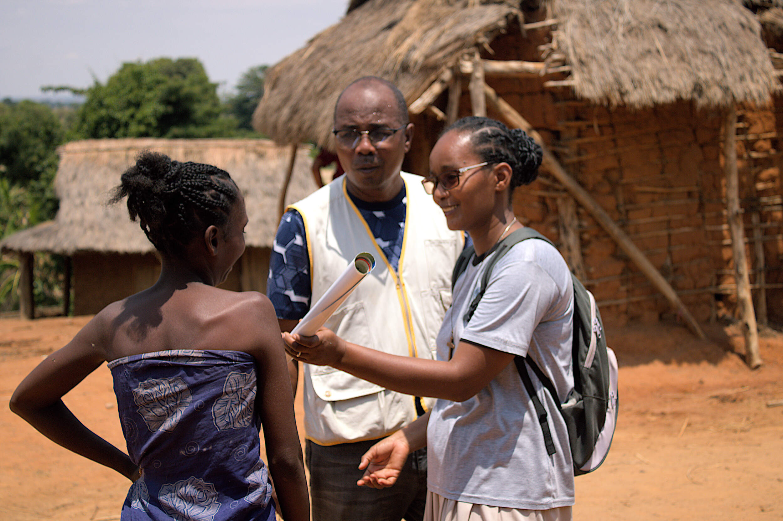 Madagascar : en mission dans les villages, avec Sœur Mauricia - Fondation  Raoul Follereau